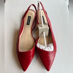 Nine West red Beads flat size 7.5 new in box